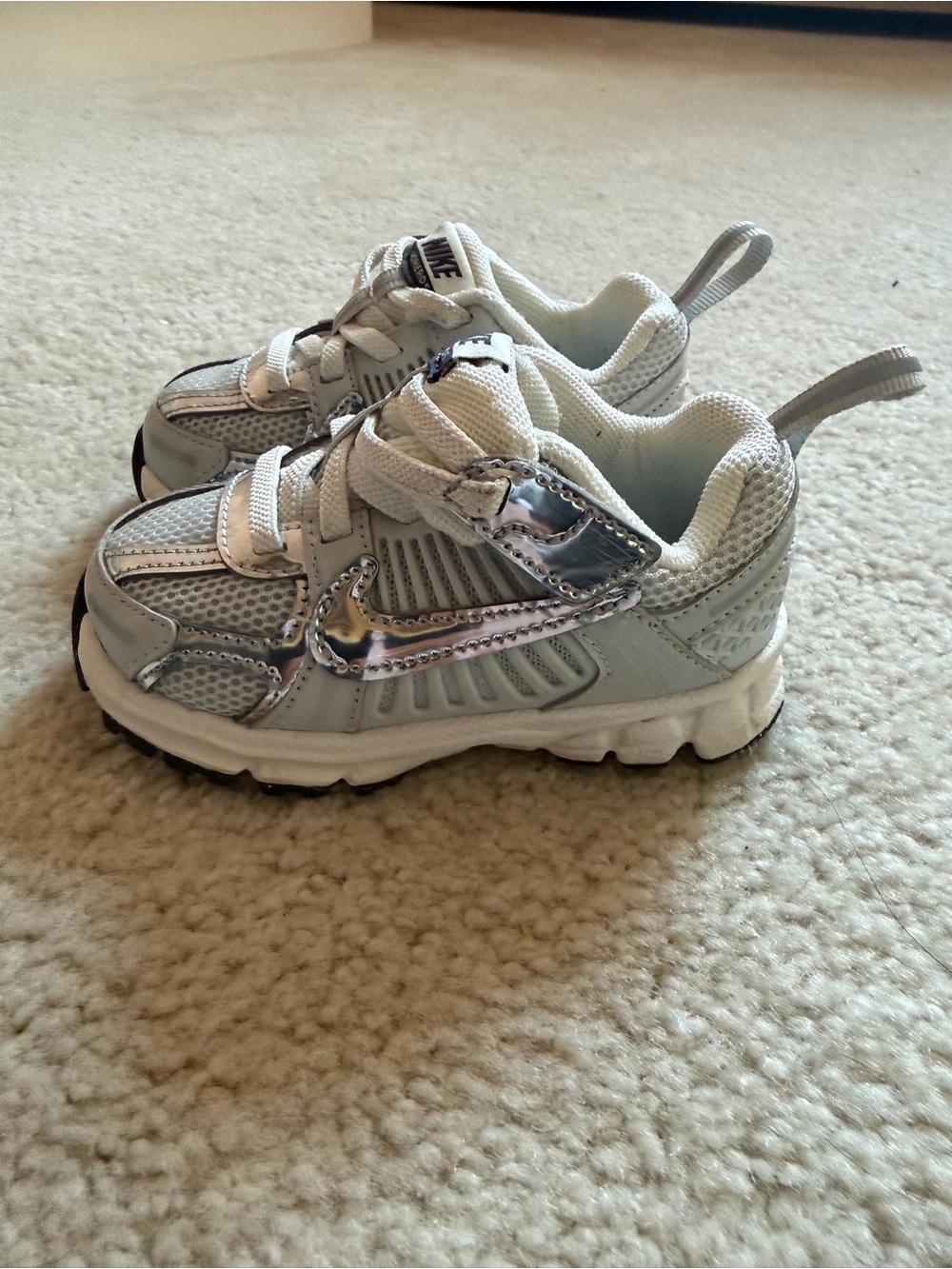 Nike vomero toddler 6